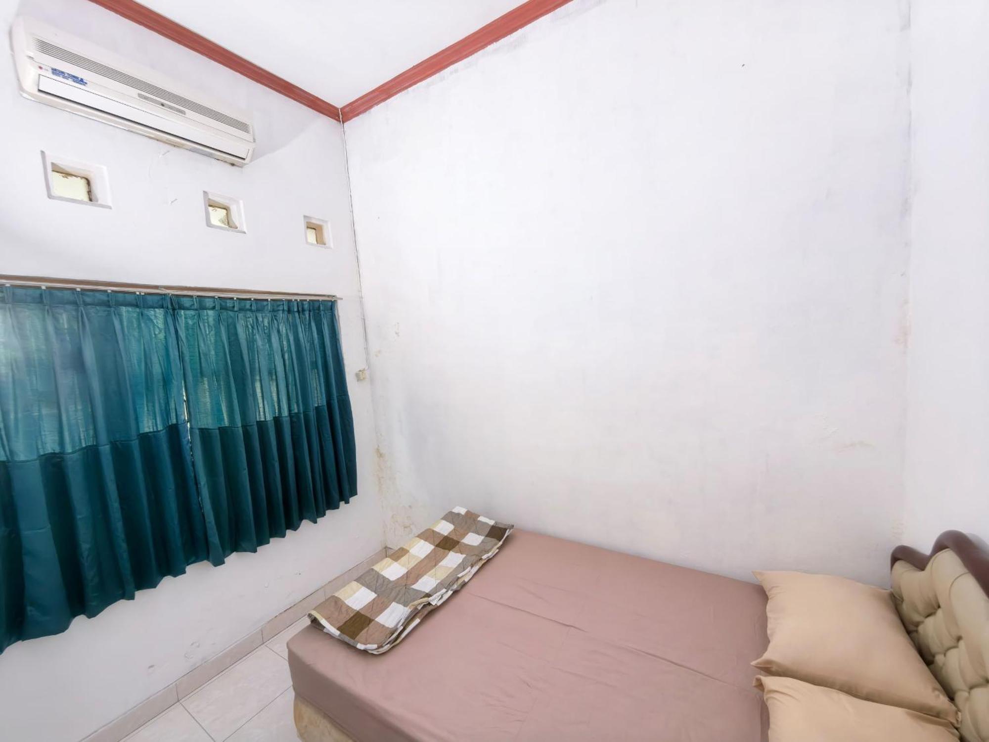 Mutiara Babarsari Homestay Jogja Yogyakarta Bagian luar foto