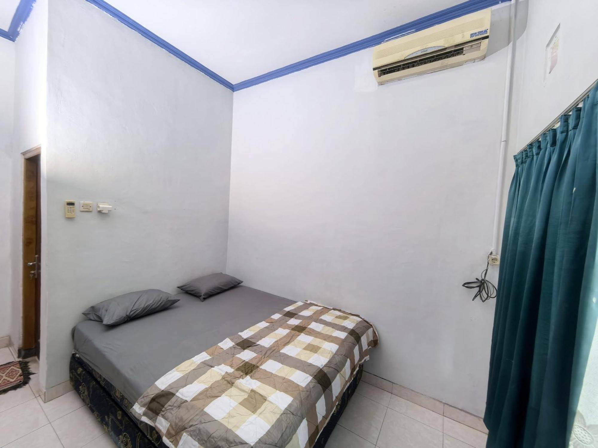 Mutiara Babarsari Homestay Jogja Yogyakarta Bagian luar foto