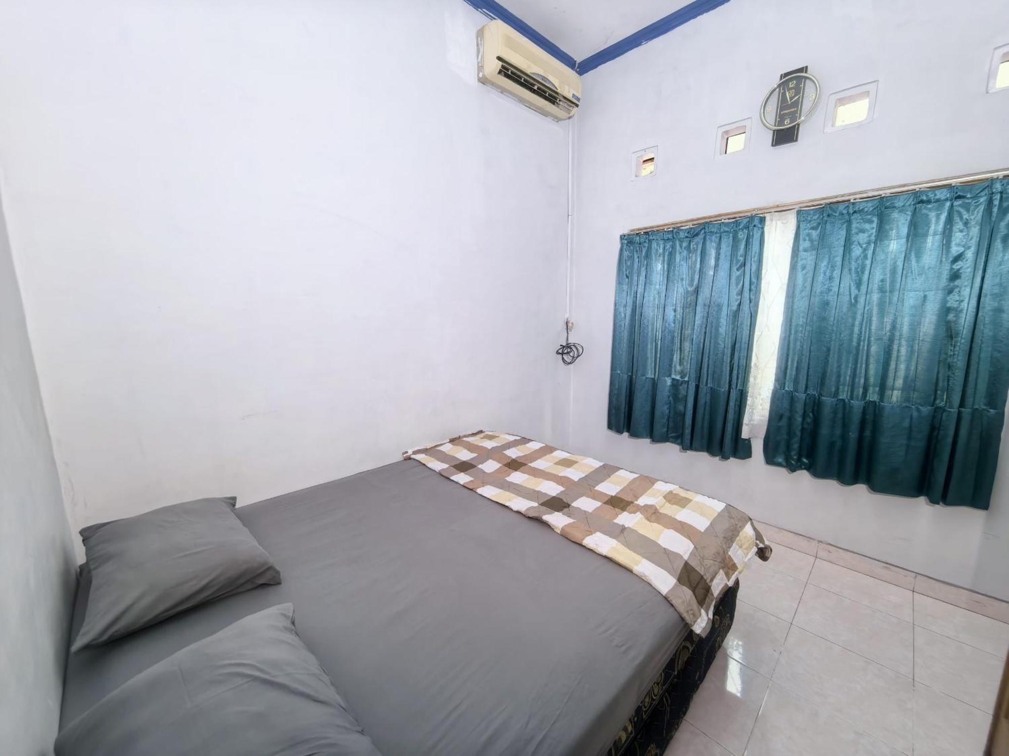Mutiara Babarsari Homestay Jogja Yogyakarta Bagian luar foto